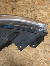 Laden Sie das Bild in den Galerie-Viewer, Frontscheinwerfer Kia Stonic 92101-H8 Links Scheinwerfer Headlight SCH8071789599ar