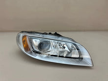 Laden Sie das Bild in den Galerie-Viewer, Frontscheinwerfer Volvo Xc70 31420014 Rechts Scheinwerfer Headlight SCH8077277294gi