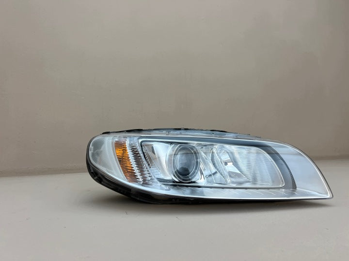 Frontscheinwerfer Volvo Xc70 31420014 Rechts Scheinwerfer Headlight SCH8077277294gi