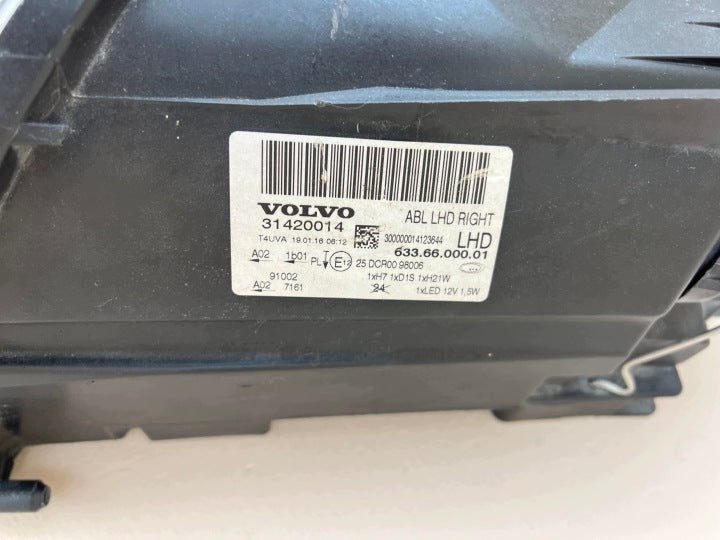 Frontscheinwerfer Volvo Xc70 31420014 Rechts Scheinwerfer Headlight SCH8077277294gi