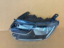 Laden Sie das Bild in den Galerie-Viewer, Frontscheinwerfer Dacia Duster 260609367R Links Scheinwerfer Headlight SCH8080632582zq