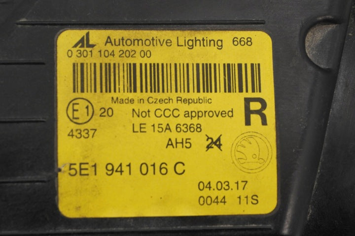 Frontscheinwerfer Skoda Octavia I 5E1941016C 0301104202 Rechts Headlight SCH8080759593fe