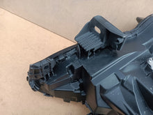 Laden Sie das Bild in den Galerie-Viewer, Frontscheinwerfer Renault Clio I V 260609987R Links Scheinwerfer Headlight SCH8087669515se