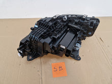 Laden Sie das Bild in den Galerie-Viewer, Frontscheinwerfer BMW 2 Active Tourer U06 5A4224807 Rechts Headlight SCH8094371555qs