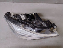 Laden Sie das Bild in den Galerie-Viewer, Frontscheinwerfer BMW 3 F34 7470442-02 LED Rechts Scheinwerfer Headlight SCH8106650010rk