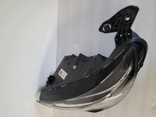 Load image into Gallery viewer, Frontscheinwerfer Opel Corsa F 39162648 Links Scheinwerfer Headlight SCH8108843876we
