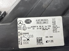 Laden Sie das Bild in den Galerie-Viewer, Frontscheinwerfer Mercedes-Benz V Class W447 A4479063201 1EX01128411 Links SCH8110322368aj