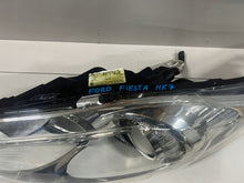 Laden Sie das Bild in den Galerie-Viewer, Frontscheinwerfer Ford Fiesta I 8A61-13W030-CF Links Scheinwerfer Headlight SCH8111025070oy