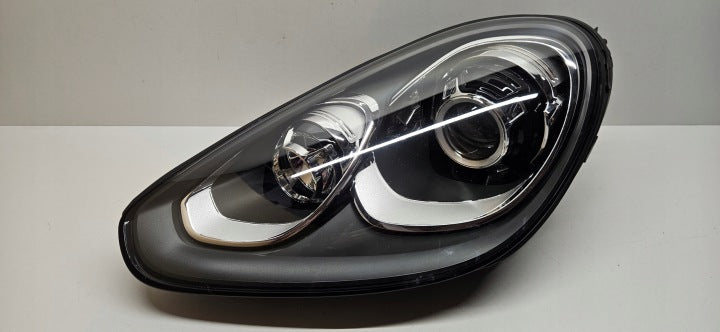 Frontscheinwerfer Porsche Cayenne 7P5941751F Xenon Links Scheinwerfer Headlight SCH8111720035et