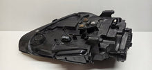 Load image into Gallery viewer, Frontscheinwerfer Porsche Cayenne 7P5941751F Xenon Links Scheinwerfer Headlight SCH8111720035et
