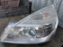 Load image into Gallery viewer, Frontscheinwerfer Renault Espace IV 8200394706 Xenon Links Headlight SCH8114844828st