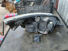 Load image into Gallery viewer, Frontscheinwerfer Renault Espace IV 8200394706 Xenon Links Headlight SCH8114844828st