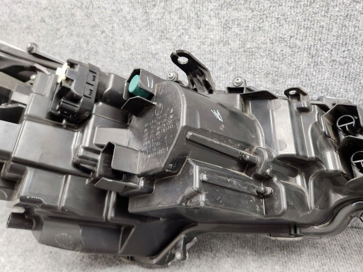 Frontscheinwerfer Toyota Corolla 8115002X10SCZ LED Links Scheinwerfer Headlight SCH8122578342ro