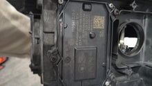 Laden Sie das Bild in den Galerie-Viewer, Frontscheinwerfer VW Sharan 7N1941033D Xenon Links Scheinwerfer Headlight SCH8122799415hx