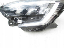 Load image into Gallery viewer, Frontscheinwerfer Renault Clio I V 260609987R Links Scheinwerfer Headlight SCH8128867266le