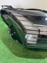 Load image into Gallery viewer, Frontscheinwerfer Polestar I 80000628 Rechts Scheinwerfer Headlight SCH8131391713bq