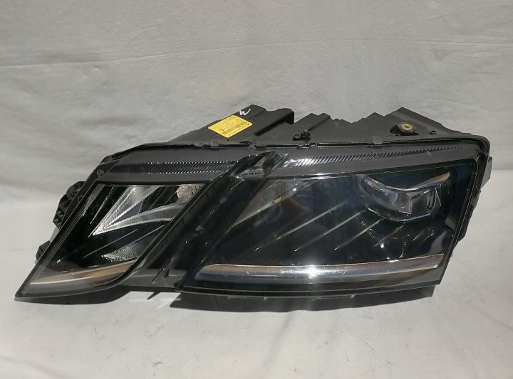 Frontscheinwerfer Skoda Octavia III 5E1941015F LED Links Scheinwerfer Headlight SCH8132795626uy