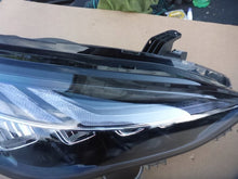 Load image into Gallery viewer, Frontscheinwerfer Mg Hs 100-40160 LED Rechts Scheinwerfer Headlight SCH8133181122hv