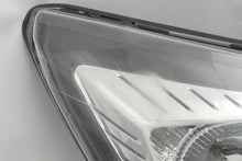 Laden Sie das Bild in den Galerie-Viewer, Frontscheinwerfer Ford Focus 8M51-13D154-CF Rechts Scheinwerfer Headlight SCH8134546571dp