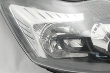 Laden Sie das Bild in den Galerie-Viewer, Frontscheinwerfer Ford Focus 8M51-13D154-CF Rechts Scheinwerfer Headlight SCH8134546571dp
