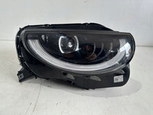 Laden Sie das Bild in den Galerie-Viewer, Frontscheinwerfer Fiat 500e 00521400260 Rechts Scheinwerfer Headlight SCH8135806855pt