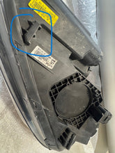 Load image into Gallery viewer, Frontscheinwerfer Kia Optima 92102-2T570 Rechts Scheinwerfer Headlight SCH8144937951tu