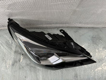 Laden Sie das Bild in den Galerie-Viewer, Frontscheinwerfer Opel Astra 39077807 Rechts Scheinwerfer Headlight SCH8149436254tf