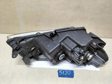 Laden Sie das Bild in den Galerie-Viewer, Frontscheinwerfer Suzuki Vitara I 10018097 Links Scheinwerfer Headlight SCH8155115766bj