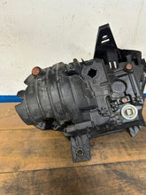 Laden Sie das Bild in den Galerie-Viewer, Frontscheinwerfer Dodge Durango 68433783AE Links Scheinwerfer Headlight SCH8160975459tb