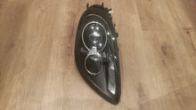 Laden Sie das Bild in den Galerie-Viewer, Frontscheinwerfer Porsche Boxster Cayman 981 981631132 Rechts Headlight SCH8171810815iz