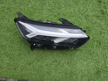 Load image into Gallery viewer, Frontscheinwerfer Dacia Sandero III 260106197R LED Rechts Scheinwerfer Headlight SCH8183719580sx