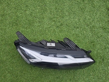 Load image into Gallery viewer, Frontscheinwerfer Dacia Sandero III 260106197R LED Rechts Scheinwerfer Headlight SCH8183719580sx