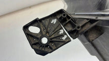 Laden Sie das Bild in den Galerie-Viewer, Frontscheinwerfer Toyota Yaris 73278215 Rechts Scheinwerfer Headlight SCH8184058453es