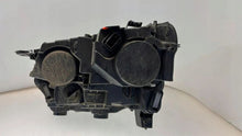 Laden Sie das Bild in den Galerie-Viewer, Frontscheinwerfer Toyota Yaris 73278215 Rechts Scheinwerfer Headlight SCH8184058453es