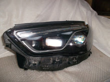 Laden Sie das Bild in den Galerie-Viewer, Frontscheinwerfer Mercedes-Benz W247 A2479064104 Links Scheinwerfer Headlight SCH8188813259rk