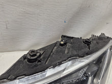 Laden Sie das Bild in den Galerie-Viewer, Frontscheinwerfer Seat Leon 5F1941007A Links Scheinwerfer Headlight SCH8189681679jm