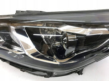 Laden Sie das Bild in den Galerie-Viewer, Frontscheinwerfer Hyundai I30 III G492113010 Links Scheinwerfer Headlight SCH8194448078rp
