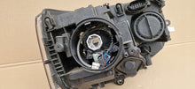Load image into Gallery viewer, Frontscheinwerfer VW T5 7E5941015B Links Scheinwerfer Headlight SCH8195649219mi