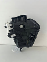 Laden Sie das Bild in den Galerie-Viewer, Frontscheinwerfer Hyundai Kona II L009E0734WP 92101BE100 Links Headlight SCH8198657502io