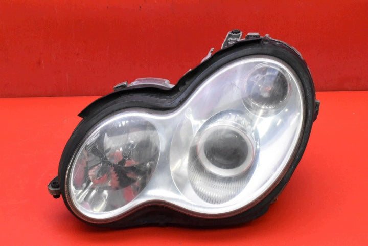 Frontscheinwerfer Mercedes-Benz W203 A2038203761 Links Scheinwerfer Headlight SCH8200913380qd