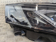 Laden Sie das Bild in den Galerie-Viewer, Frontscheinwerfer Skoda Octavia IV 5E4941036 Rechts Scheinwerfer Headlight SCH8201903496py