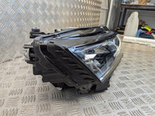 Laden Sie das Bild in den Galerie-Viewer, Frontscheinwerfer Skoda Octavia IV 5E4941036 Rechts Scheinwerfer Headlight SCH8201903496py