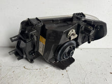 Laden Sie das Bild in den Galerie-Viewer, Frontscheinwerfer Nissan Navara D40 Pathfinder I R51 260105X10B Rechts Headlight SCH8204705213tp
