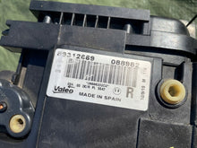Laden Sie das Bild in den Galerie-Viewer, Frontscheinwerfer VW Passat 89312669 89312660 Rechts Scheinwerfer Headlight SCH8204953505ti
