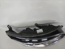 Load image into Gallery viewer, Frontscheinwerfer Renault Kadjar 260105570R Full LED Rechts Headlight SCH8207593840eg