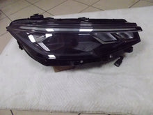 Load image into Gallery viewer, Frontscheinwerfer VW Passat 3J1941006 LED Rechts Scheinwerfer Headlight SCH8207698247wv