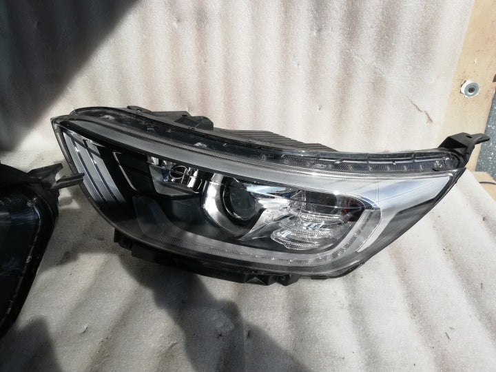 Frontscheinwerfer Kia Stonic 4322334123 Ein Stück (Rechts oder Links) Headlight SCH8211770607yl