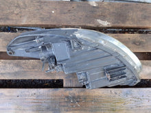 Laden Sie das Bild in den Galerie-Viewer, Frontscheinwerfer Hyundai Ix35 92102Y Rechts Scheinwerfer Headlight SCH8213004340ss