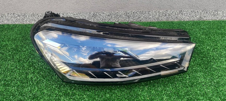 Frontscheinwerfer Skoda Fabia I 6VB941016B Rechts Scheinwerfer Headlight SCH8213268328sk