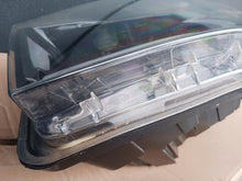 Laden Sie das Bild in den Galerie-Viewer, Frontscheinwerfer Renault Trafic III 260606315R Links Scheinwerfer Headlight SCH8213721131zn